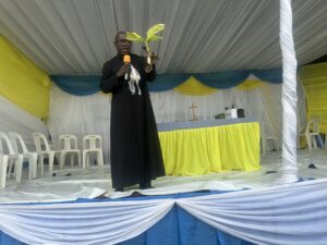 Laudato Youth Applying Catholic Social Teaching to Understand development and the role ecological Justice in Uganda
