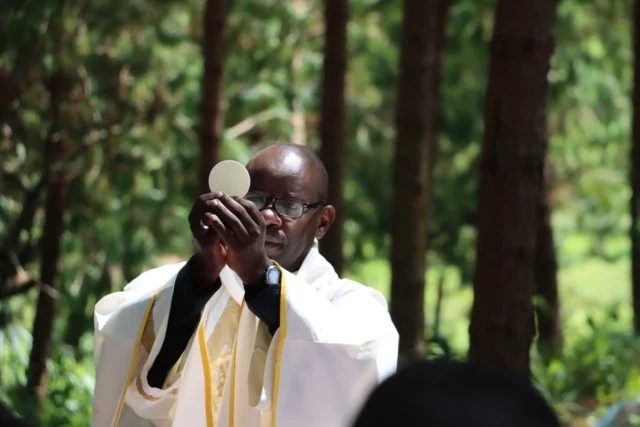 Crowning Our Week-Long #LaudatoSi10 Anniversary! This past week was unforgettable as the Laudato Youth Initiative celebrated 10 years of #LaudatoSi with faith, action, renewal and community engagement! We ended the week today at St. Adolf Holy Cross Parish, Kanyabachope with an inspiring Mass under the Trees of Reconciliation.
Mass Under the Trees – A Sacred Moment
We prayed, sang, and celebrated the Eucharist in nature—what better way to honor 10 years of caring for God’s creation? Fr. Ronnie Kawooya CSC reminded us: We are Pilgrims of Green Hope!
Let’s walk gently on this earth, carrying God’s message of hope.
“The entire material universe speaks of God’s love…everything is a caress of God.” – Pope Francis Laudato Si', authored by Pope Francis, is the first papal encyclical to focus on care for creation as a central moral obligation. This groundbreaking letter brings together the call to protect the environment and to defend the “least of these” through an integral ecology that challenges all of us to action.
#CareForCreation #pilgrimsofgreenhope #CatholicYouthUG #faithinaction @laudatosi_response #laudatosi laudatoyouthinitiative #laudatosiclubs #greenparishes 
#CareForCreation #pilgrimsofgreenhope #CatholicYouthUG #faithinaction @laudatosi_response #laudatosi laudatoyouthinitiative #laudatosiclubs #greenparishes